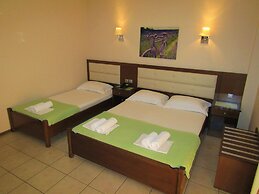 Gold Stern Hotel