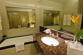 Ramada by Wyndham Manila Central