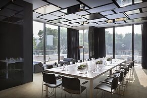 Lone Hotel by Maistra Collection