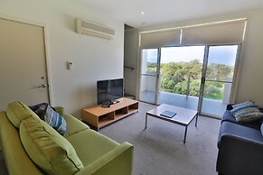 Lady Bay Resort