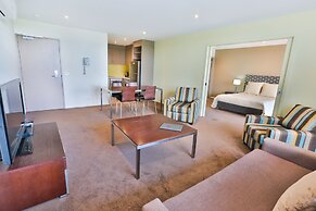 Lady Bay Resort