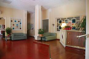 Hotel Iris Crillon