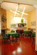 Hotel Iris Crillon