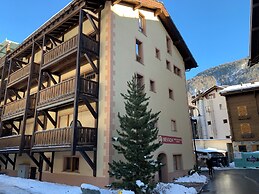 Good Value Apartments by MX Zermatt