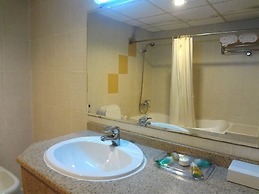 Al Massa Plus Hotel