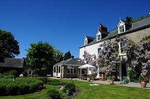 Church House Kington