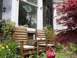 Ellerbrook House