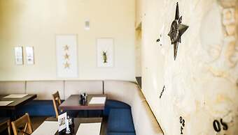 Porto Hotel