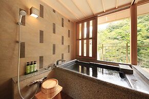 Hotel Okada