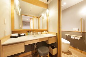 Hotel Okada