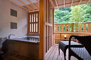 Hotel Okada
