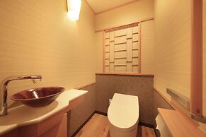 Hotel Okada