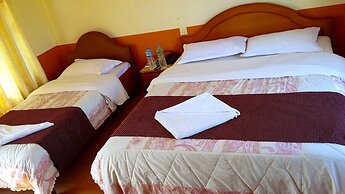 Hotel Grand Holiday