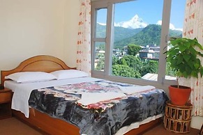 Hotel Grand Holiday