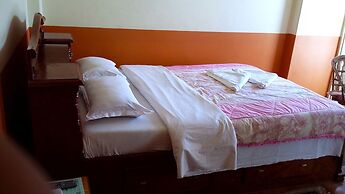 Hotel Grand Holiday