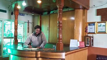 Hotel Grand Holiday