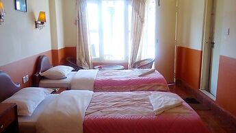 Hotel Grand Holiday