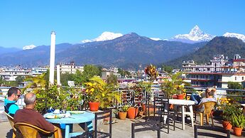 Hotel Grand Holiday