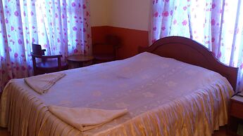 Hotel Grand Holiday