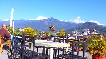 Hotel Grand Holiday