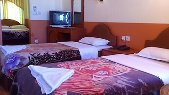 Hotel Grand Holiday