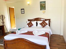Hotel Grand Holiday