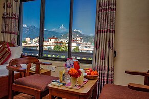 Hotel Grand Holiday