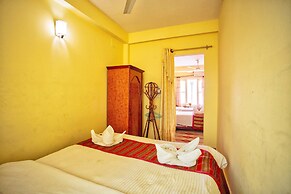 Hotel Grand Holiday