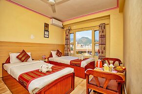 Hotel Grand Holiday