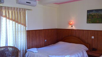 Hotel Grand Holiday