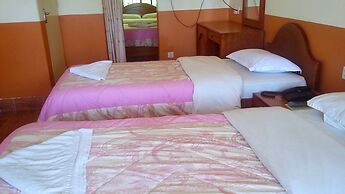 Hotel Grand Holiday
