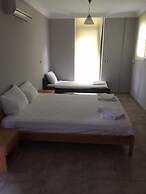 Ada Boutique Hotel