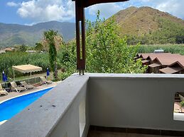 Ada Boutique Hotel