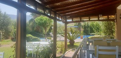 Ada Boutique Hotel