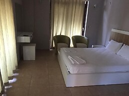 Ada Boutique Hotel