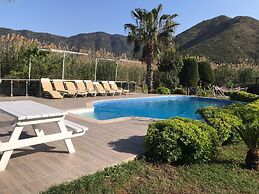 Ada Boutique Hotel