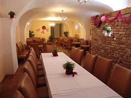 Hotel Stary Pivovar