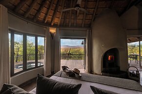 Madikwe Safari Lodge