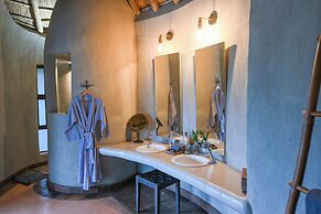 Madikwe Safari Lodge