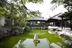 Garden Hotel