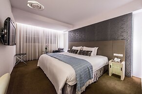 Forward Hotel Nangang