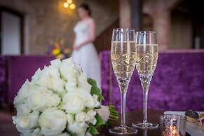 Cavan Crystal Hotel