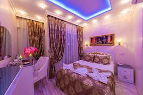 Charm Hotel