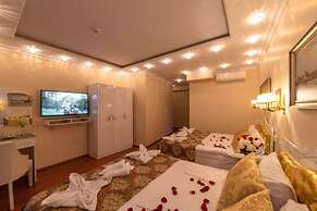 Charm Hotel