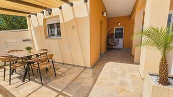 Apartments & Suites Papafotis