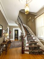 Homeport Historic Bed & Breakfast/Inn c 1858