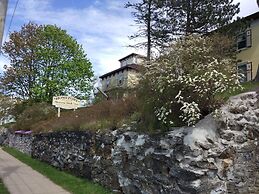 Homeport Historic Bed & Breakfast/Inn c 1858