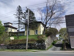 Homeport Historic Bed & Breakfast/Inn c 1858