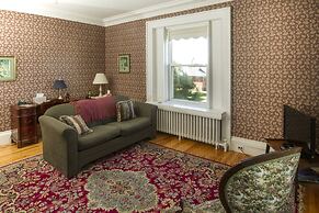 Homeport Historic Bed & Breakfast/Inn c 1858