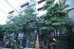 King Grand Boutique Hotel